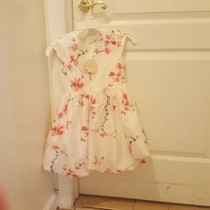 puffy elegant party dress
